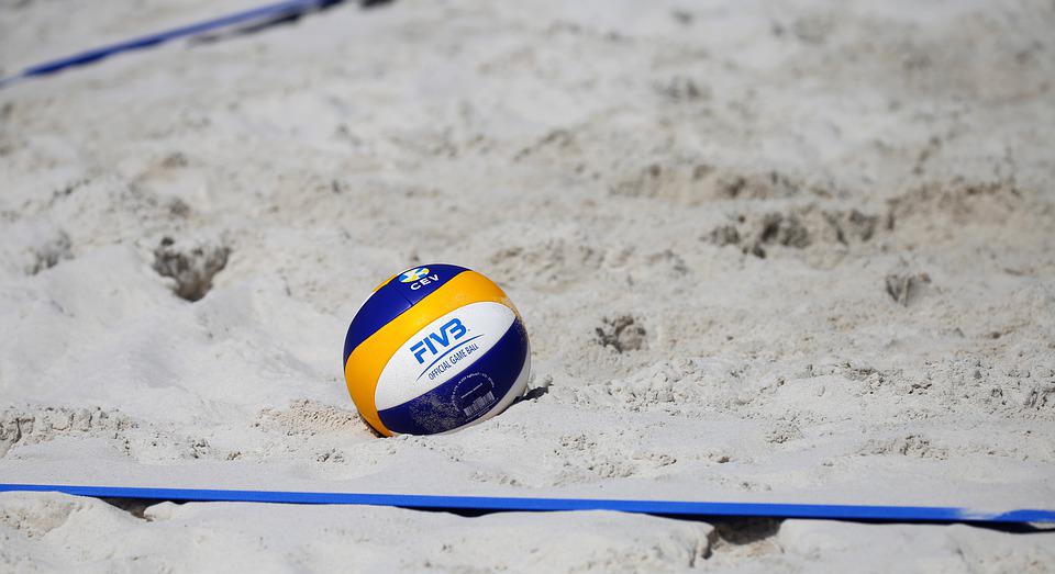 Voici les dimensions standard d'un terrain de volleyball de plage
