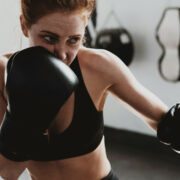 Débuter la boxe : l’équipement indispensable pour s’entraîner en sécurité