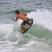 faire du skimboard