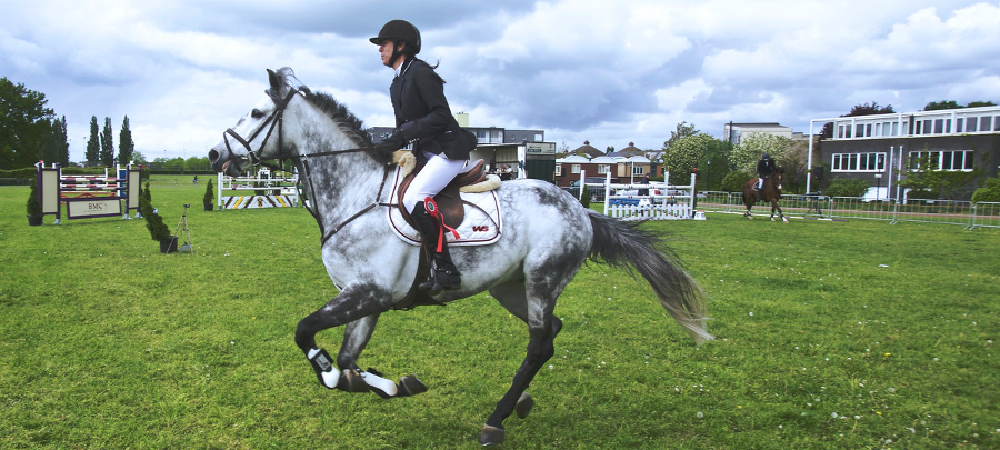 jeux à cheval