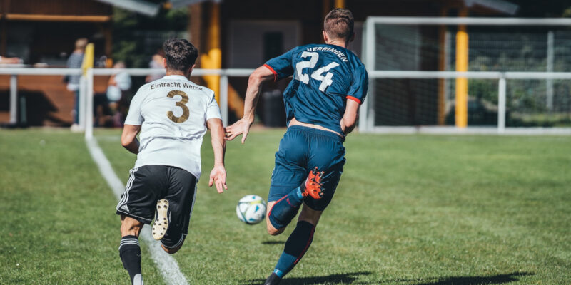 jouer au foot