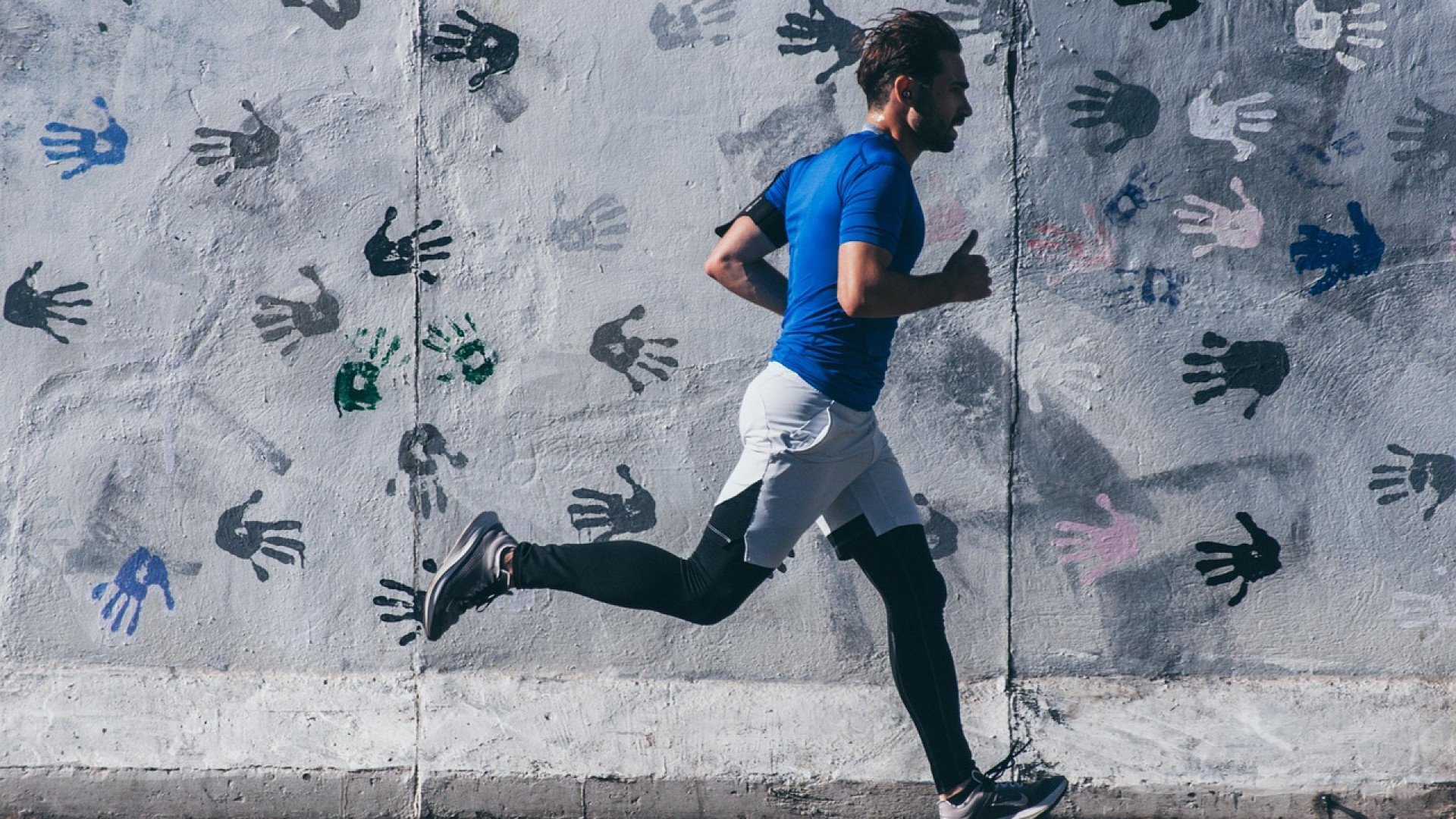 Pourquoi porter des vêtements de compression pour faire du sport ?