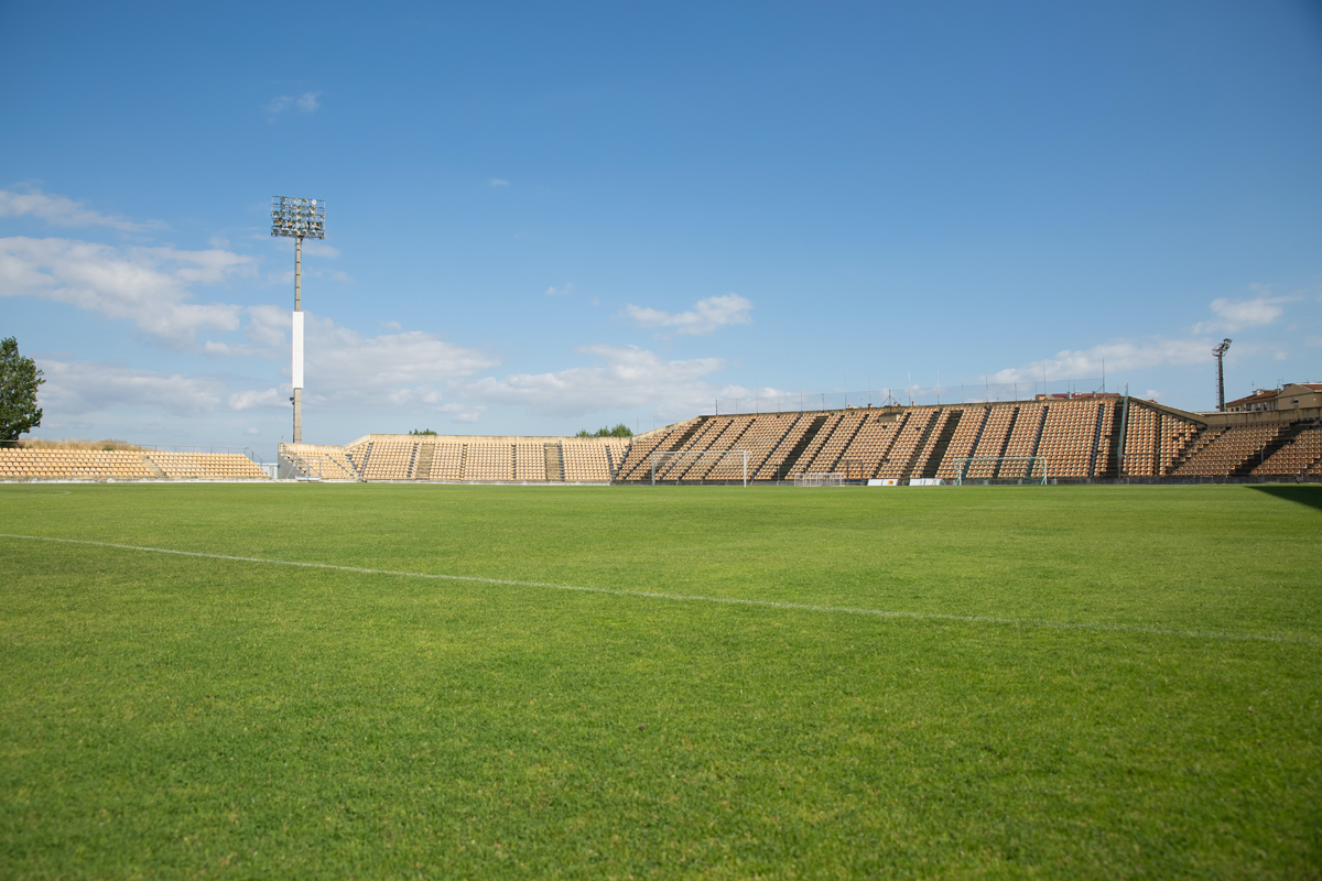 terrain de sport